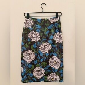 DVF Sequin Floral Pencil Skirt Sz 2 Spring Career Quiet Luxury Office Brunch